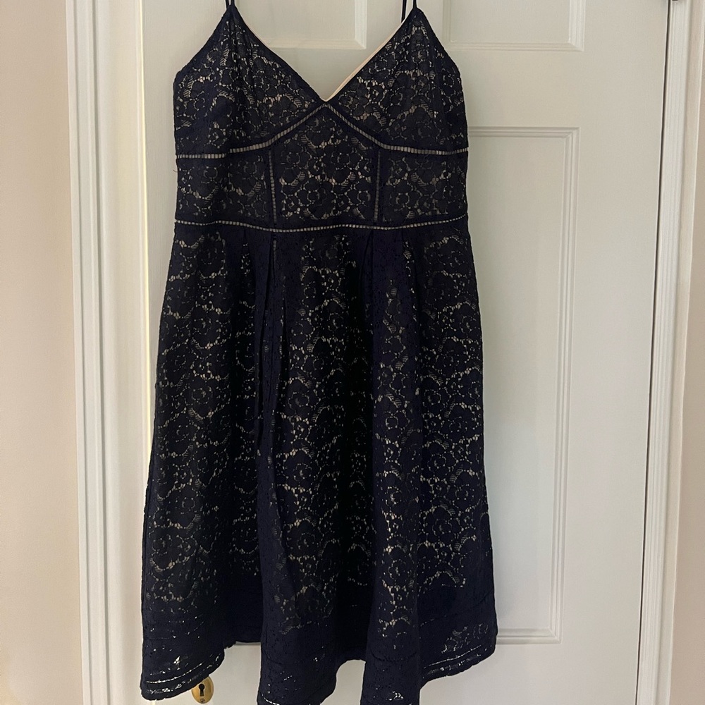 JOIE Solandra lace navy spaghetti strap dress, size 8
